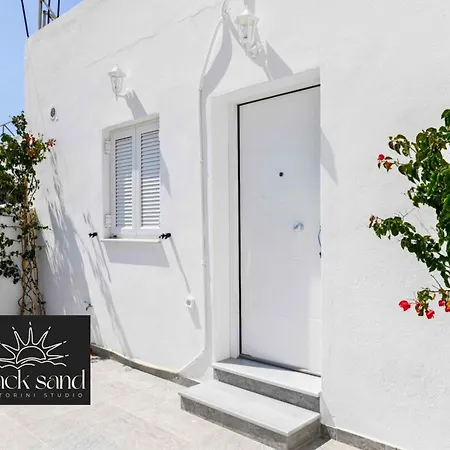 Black Santorini Περίσσα